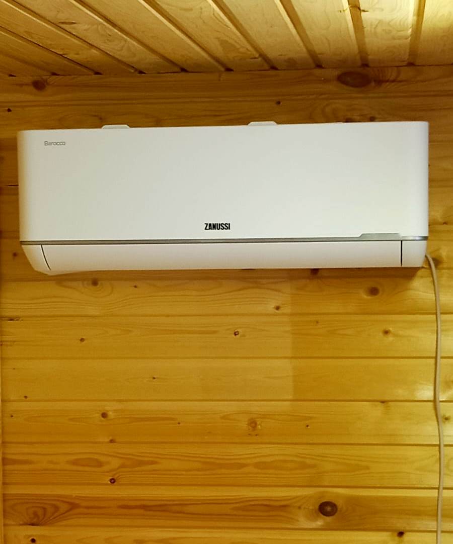 Zanussi ZACS-12 HB/N1